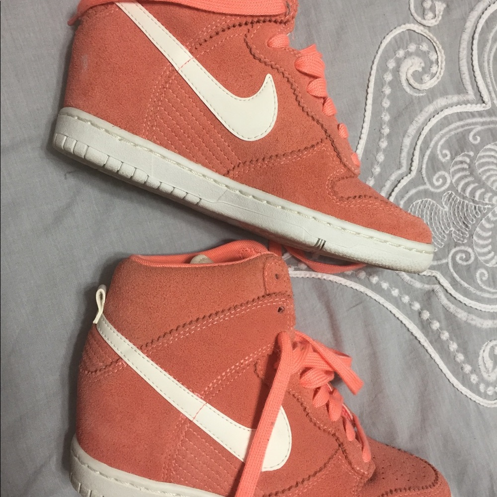 Nike sky dunk high